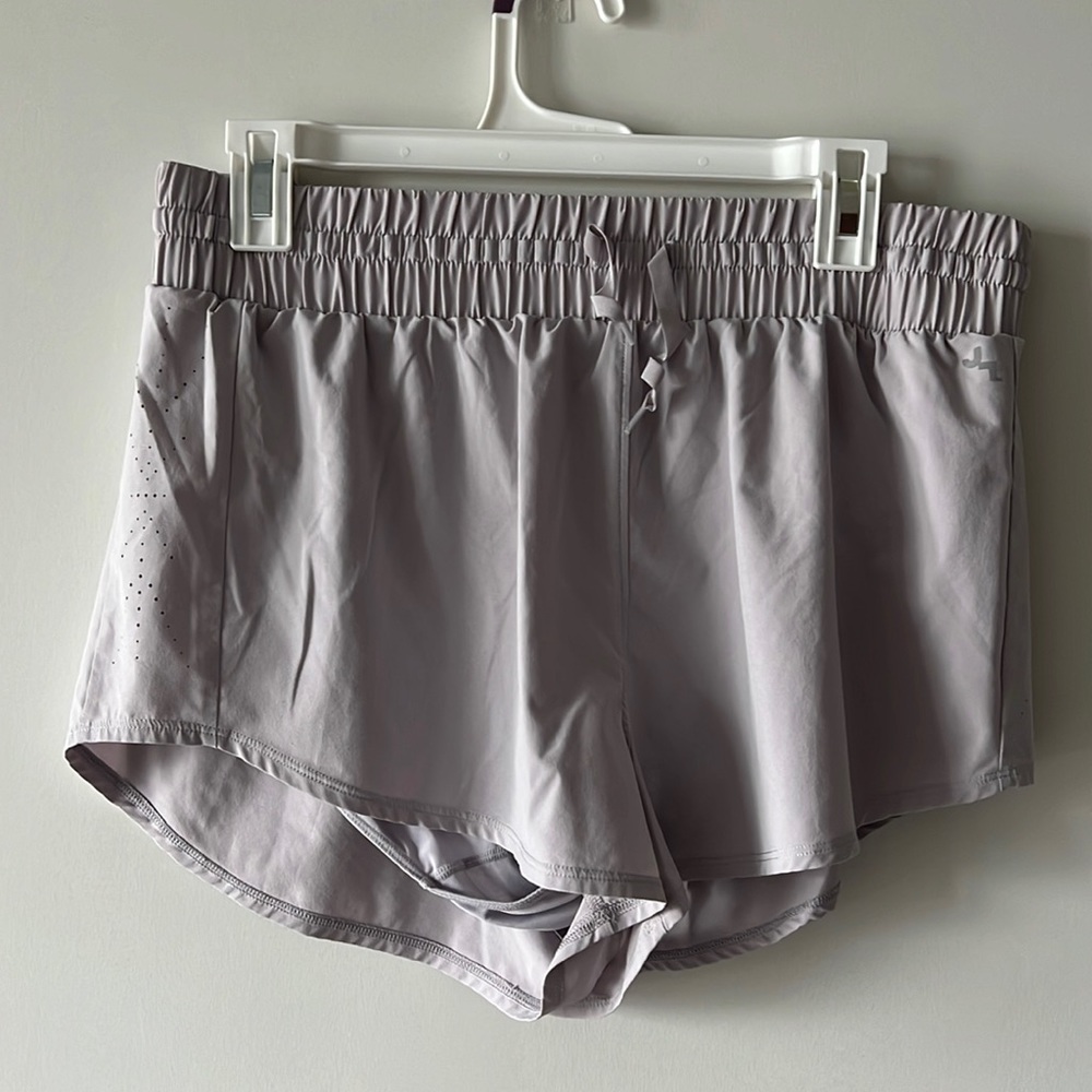 Athletic shorts